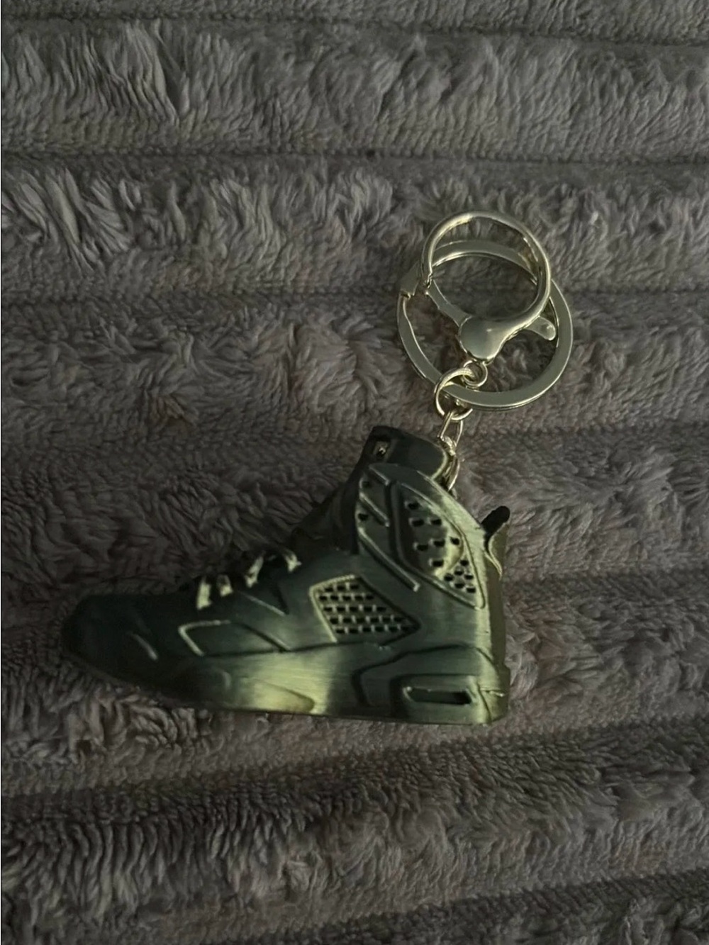 3D Printed Mini Sneaker Keychain - Army Green Shoe Charm